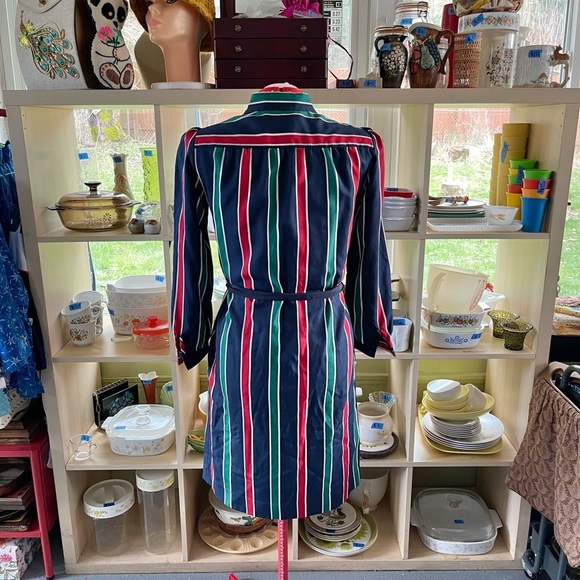 Vintage Dress - Picture 6 of 10